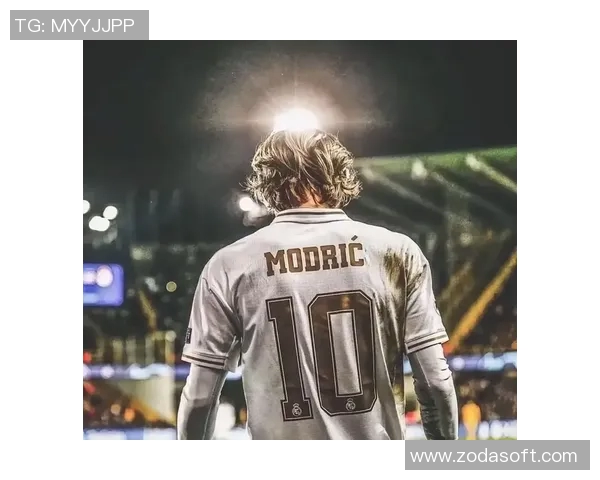 足球明星头像最火女神揭晓她的魅力与球场风采引发热议